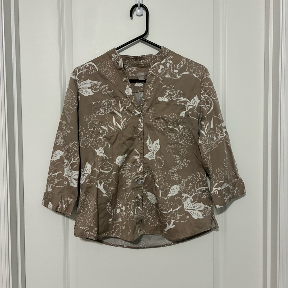 Chico's Tan and Cream Button Down Blouse with Mandarin Collar Women’s Medium